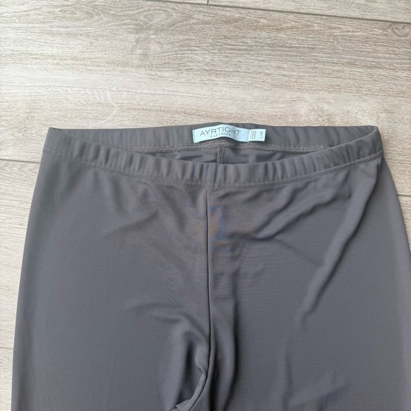 Ayrtight Index Skinny Tight Leggings Made in Canada - Picture 3 of 14